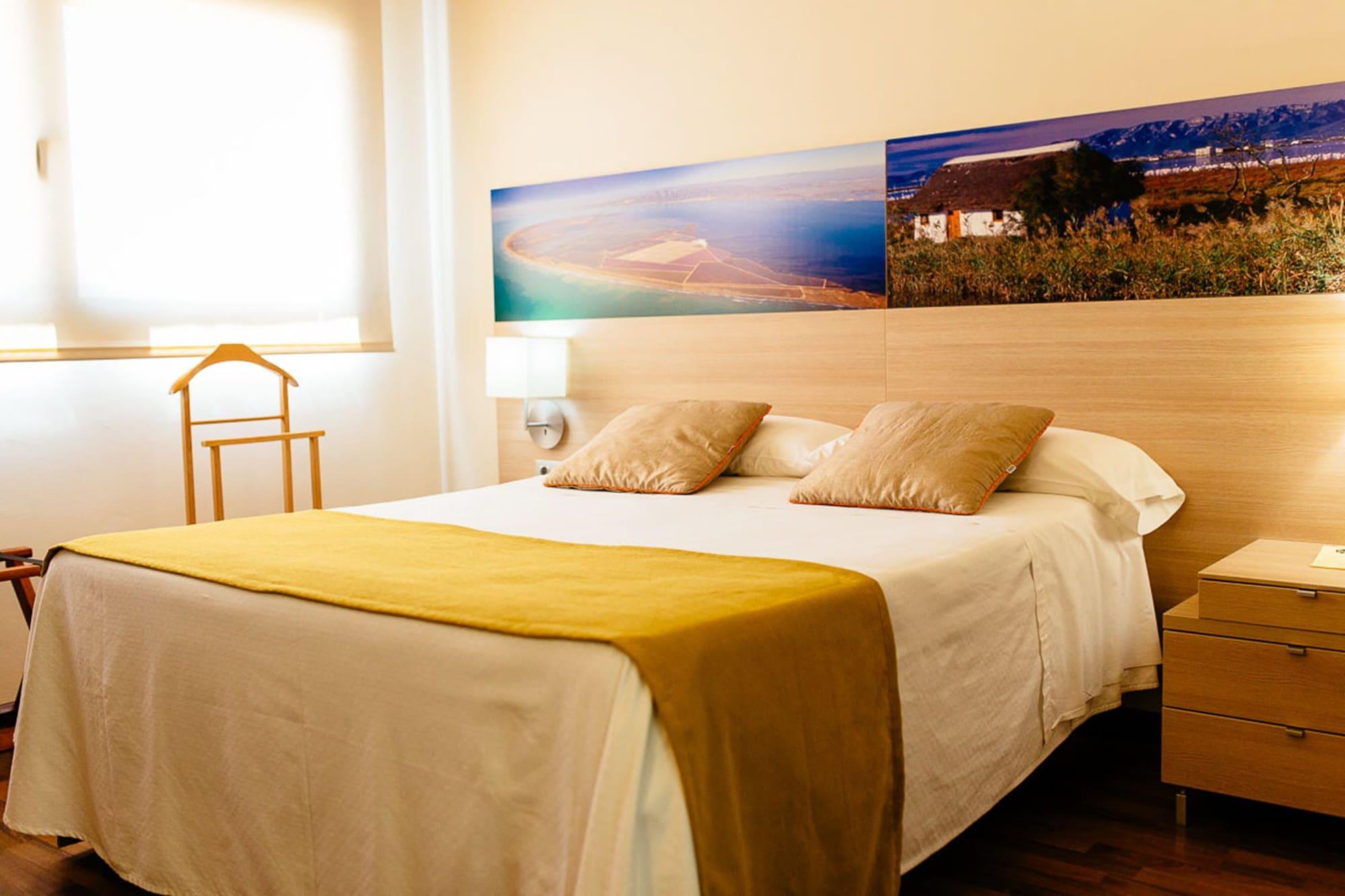 Hotel L'Algadir Del Delta Ел Побленоу дел Делта Екстериор снимка