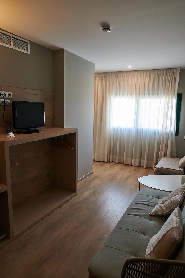 Hotel L'Algadir Del Delta Ел Побленоу дел Делта Екстериор снимка